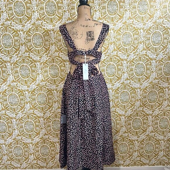 NWT Rebecca Vallance Cha Cha Silk Polka Dot Cutout Pleated Midi Dress size 6 - Picture 11 of 14